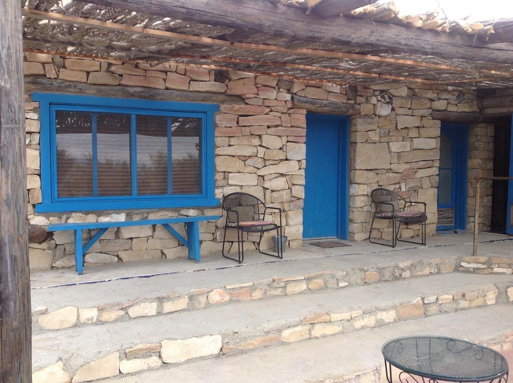 La Posada Milagro Terlingua Szoba fotó